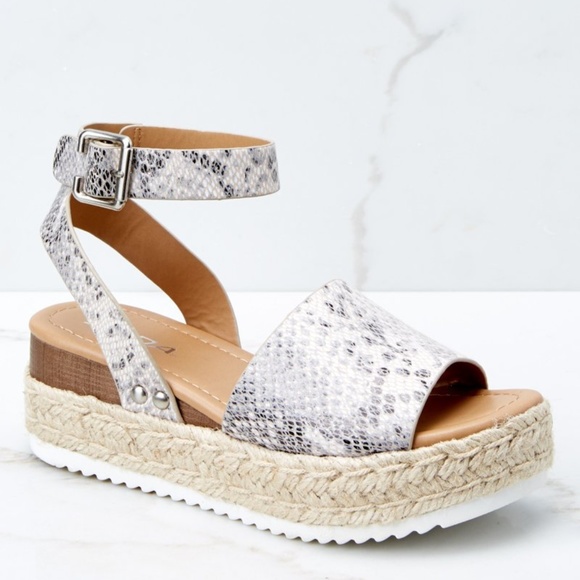 ‼️CLEARANCE‼️ Snakeskin Espadrille Sandals - Picture 3 of 4